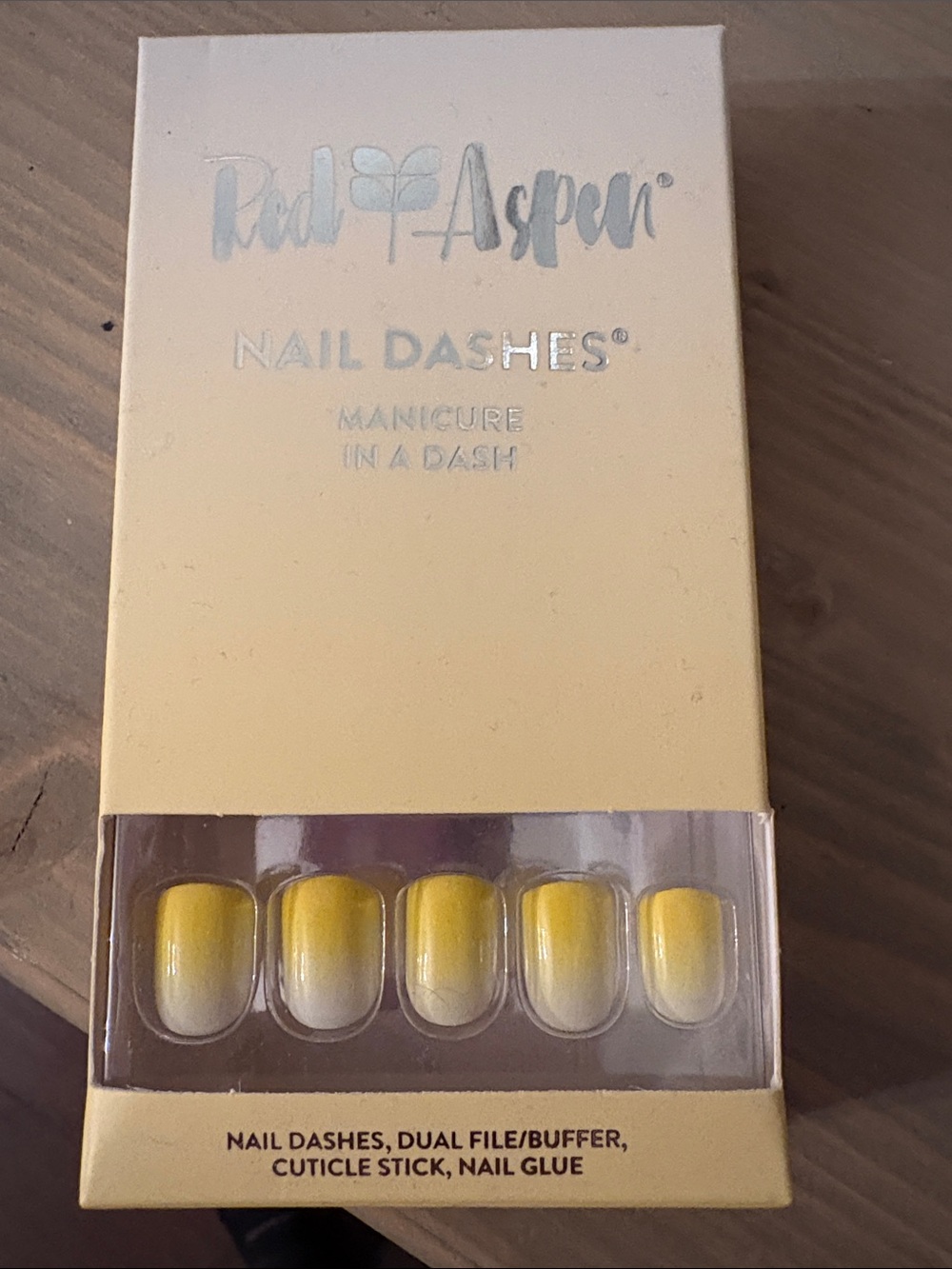 Red Aspen Yellow Ombre Nail Dashes - Press-On Manicure